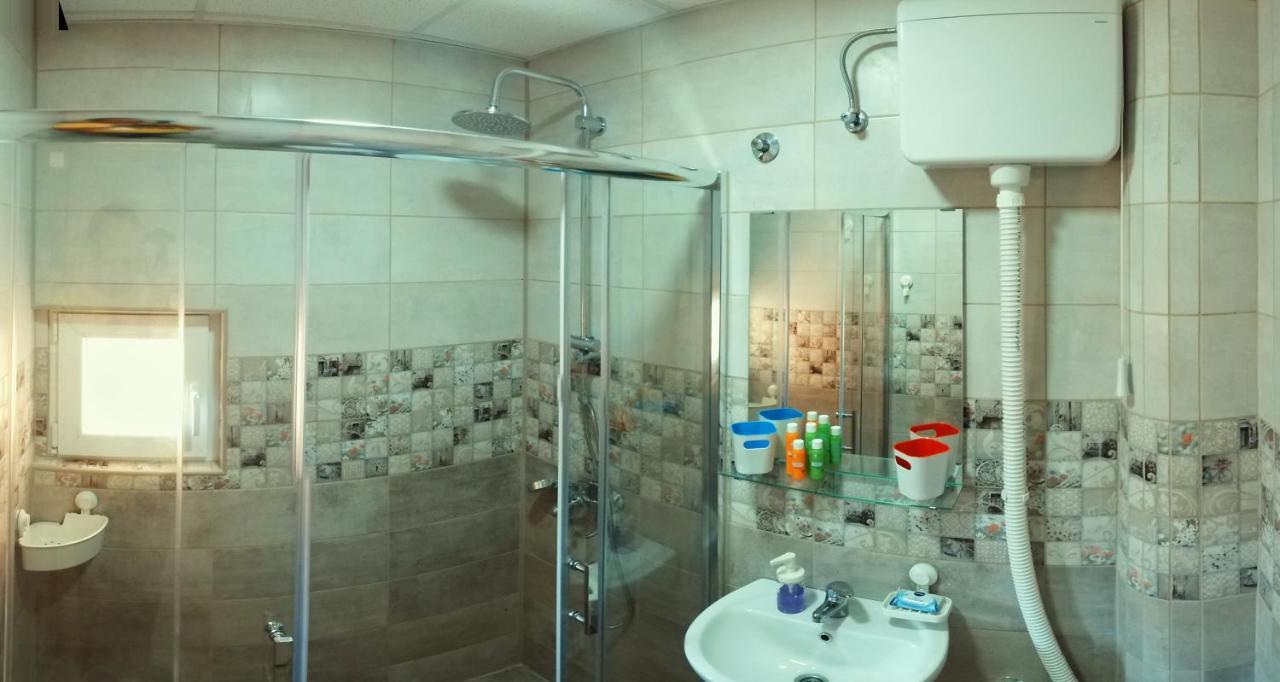 Apartman Terassa Donji Milanovac Extérieur photo